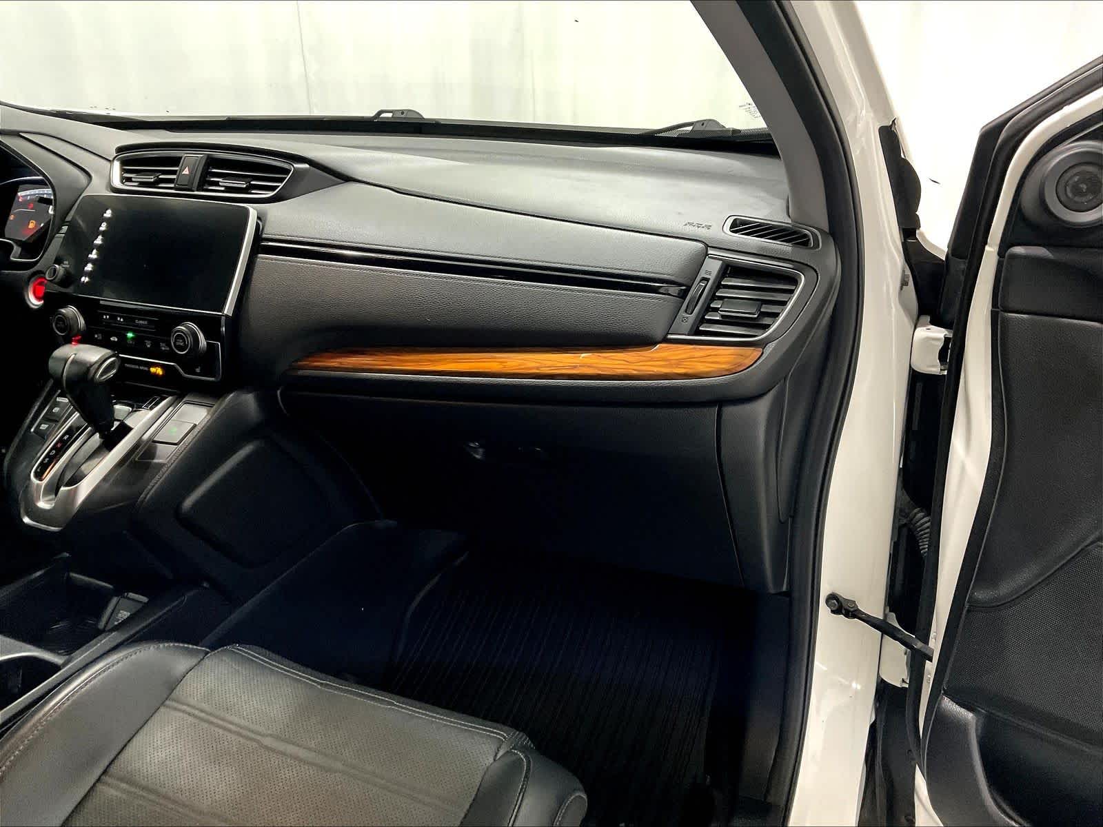 2017 Honda CR-V Touring - Photo 13