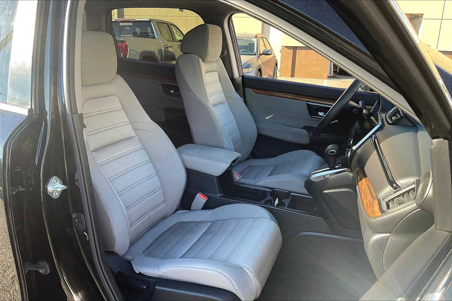 2022 Honda CR-V EX - Photo 11