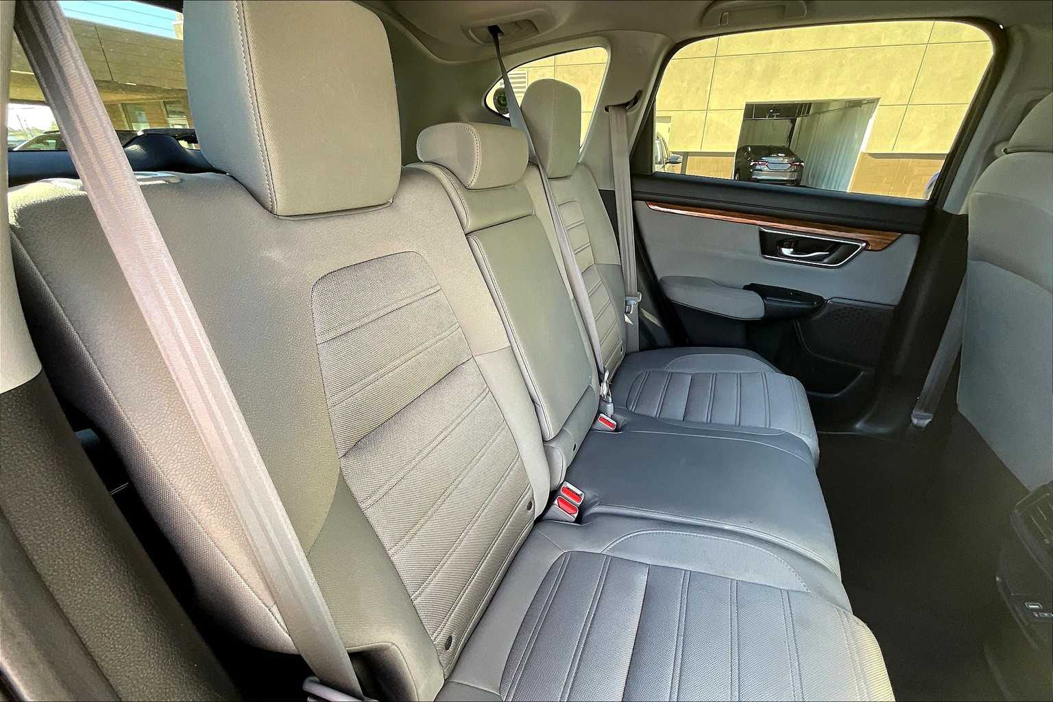 2022 Honda CR-V EX - Photo 16