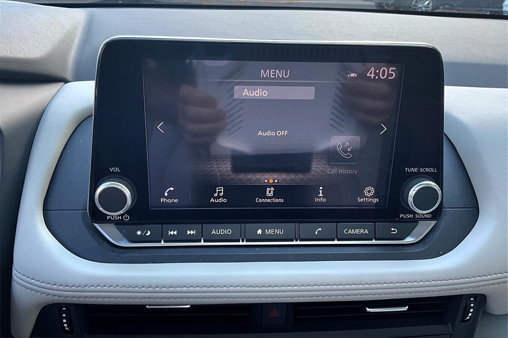 2023 Nissan Rogue SV - Photo 19