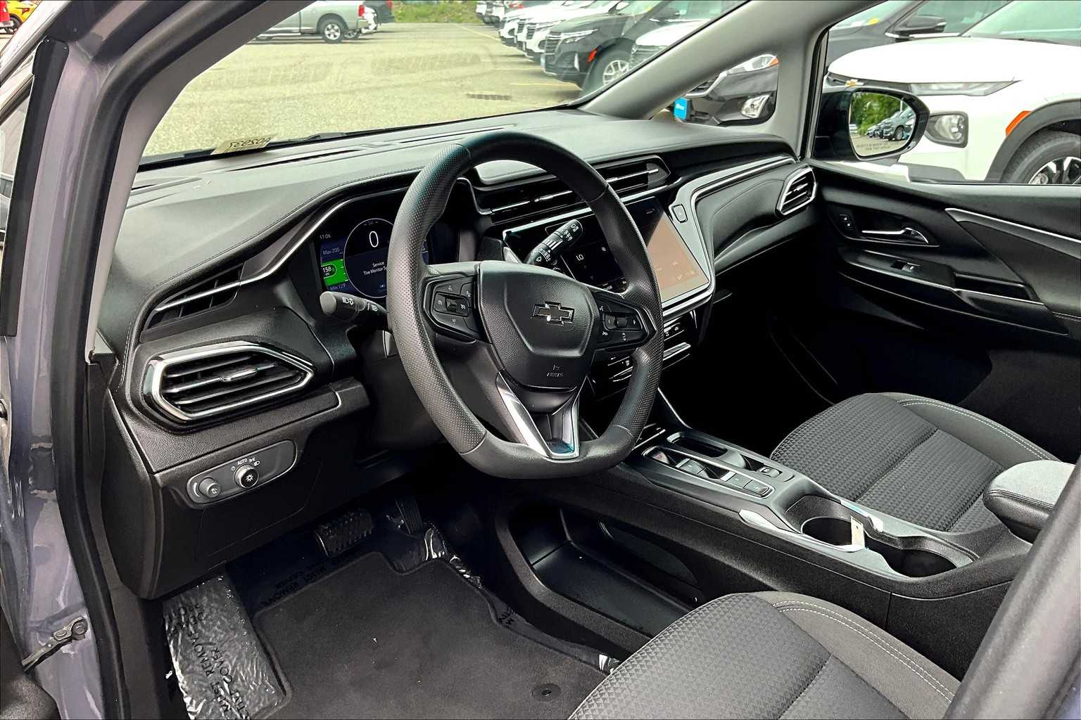 2023 Chevrolet Bolt EV 1LT - Photo 8