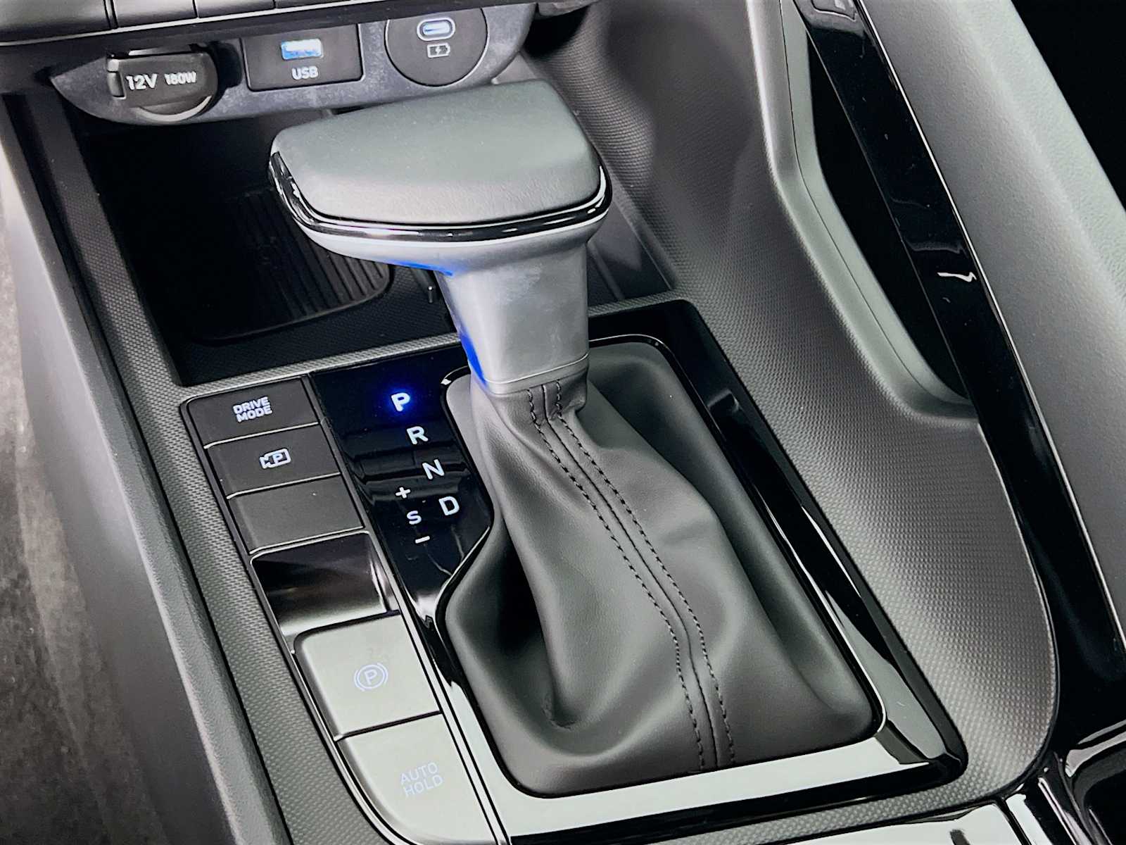 2025 Hyundai Elantra Hybrid SEL Sport - Photo 12