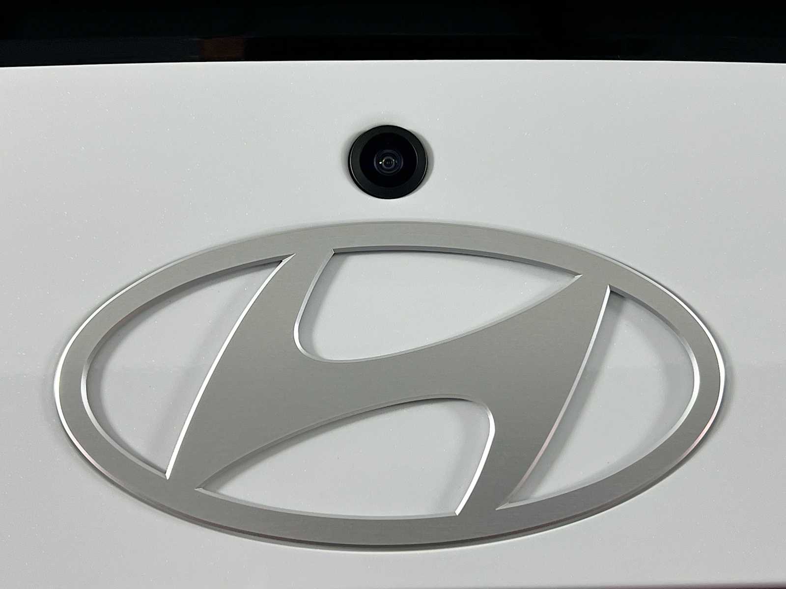 2025 Hyundai Elantra Hybrid SEL Sport - Photo 18