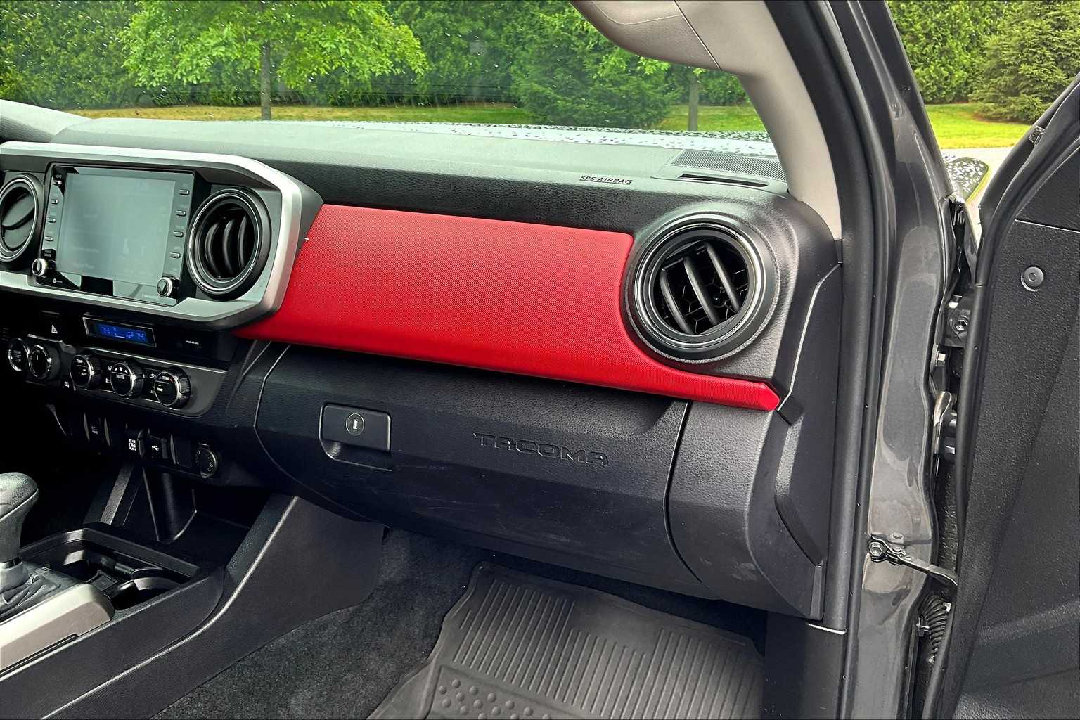 2023 Toyota Tacoma SR5 - Photo 13