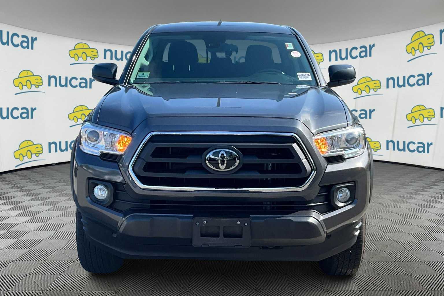 2023 Toyota Tacoma SR5 - Photo 2