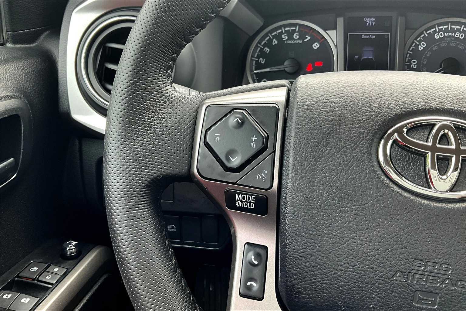 2023 Toyota Tacoma SR5 - Photo 23