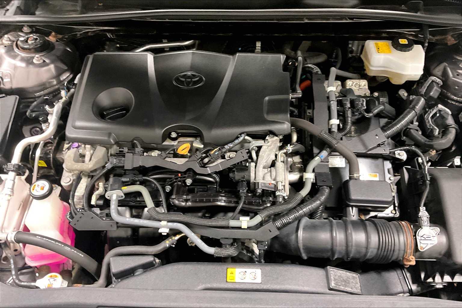 2018 Toyota Camry Hybrid XLE - Photo 35