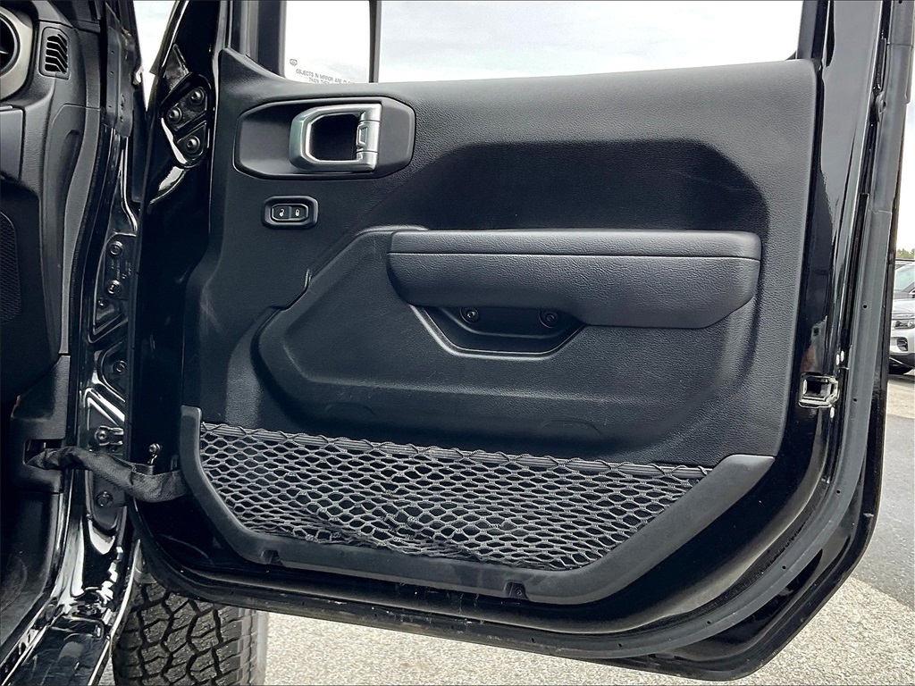 2022 Jeep Gladiator Sport - Photo 11