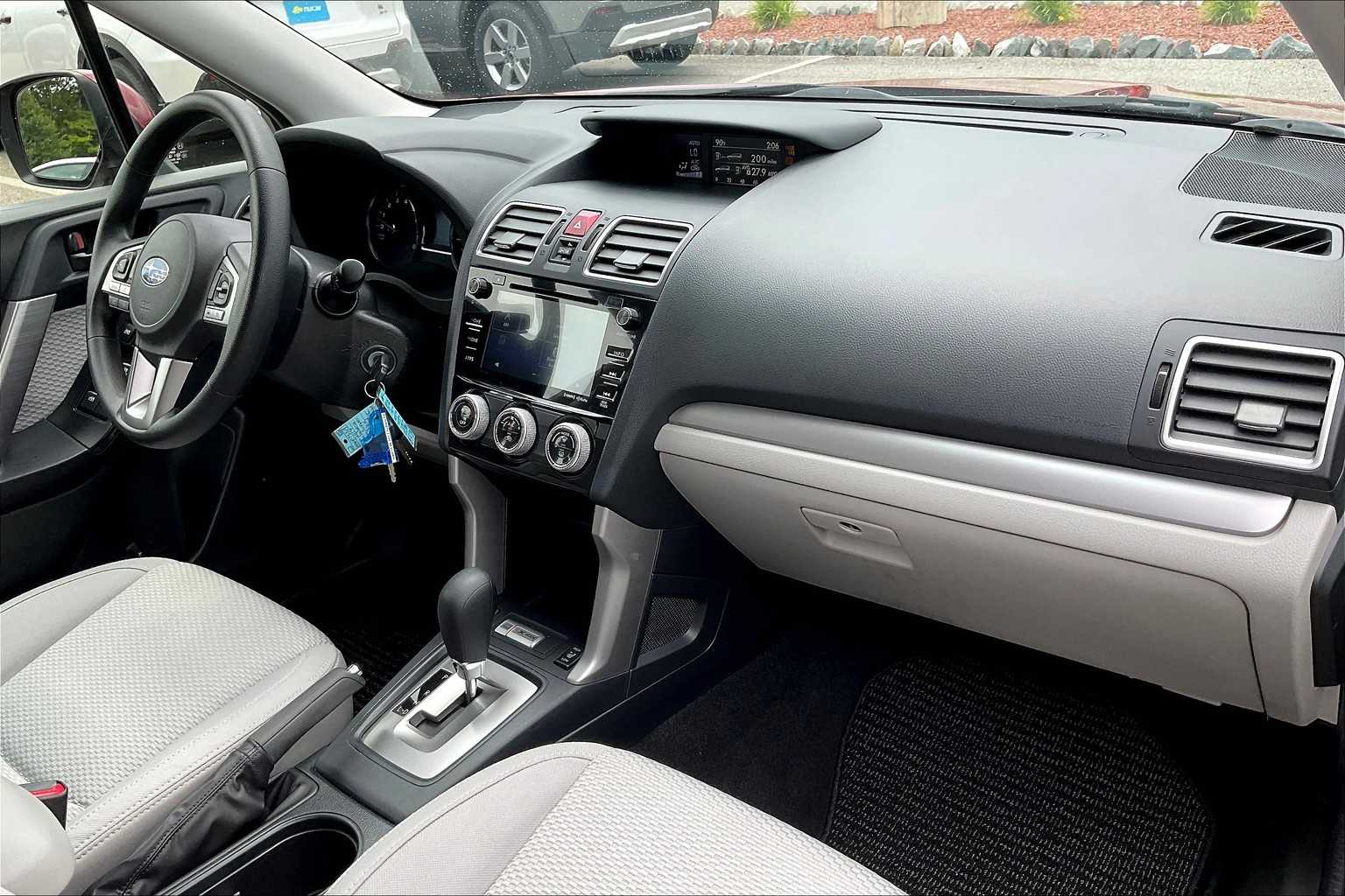 2017 Subaru Forester Premium - Photo 14