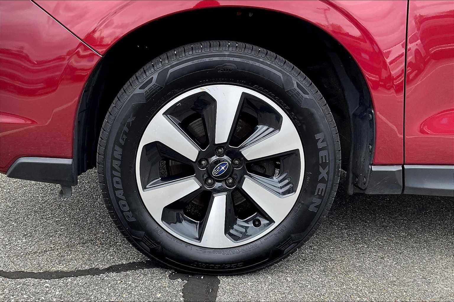 2017 Subaru Forester Premium - Photo 7