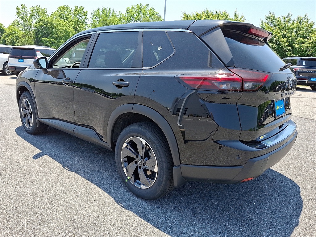 2025 Nissan Rogue SV - Photo 3