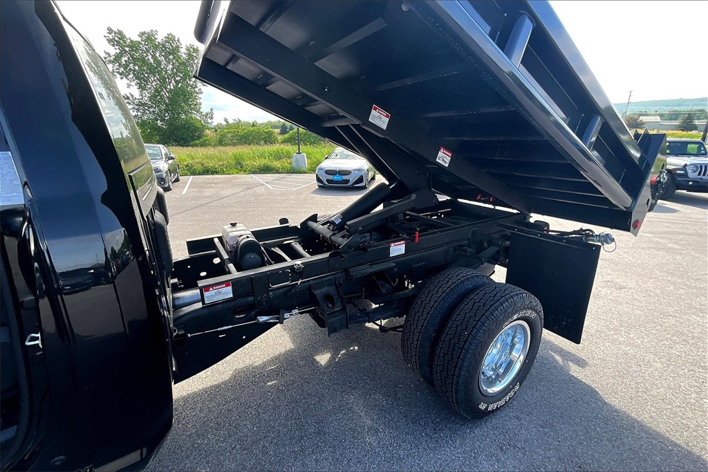 2024 Ram 3500 Tradesman - Photo 15