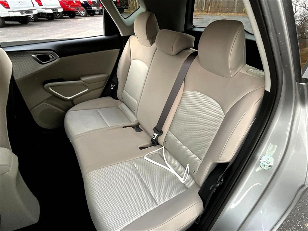 2023 Kia Soul LX - Photo 15
