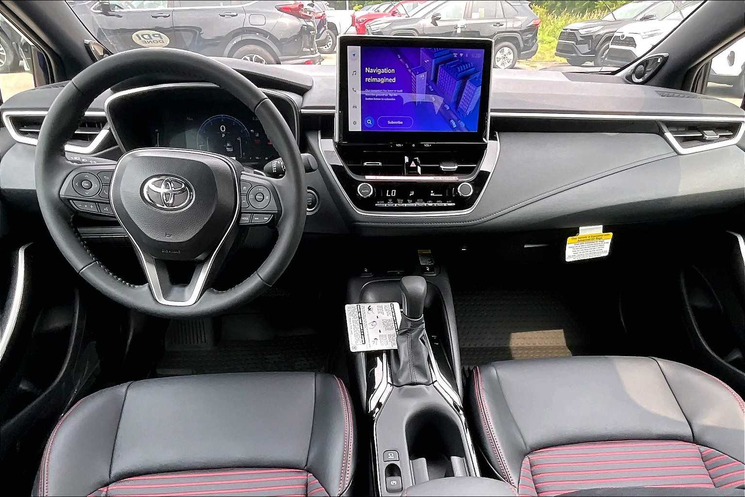 2025 Toyota Corolla XSE - Photo 12