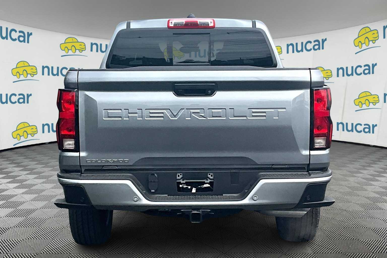 2025 Chevrolet Colorado 4WD LT - Photo 6