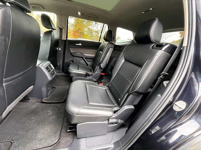 2022 Volkswagen Atlas 3.6L V6 SE w/Technology - Photo 22
