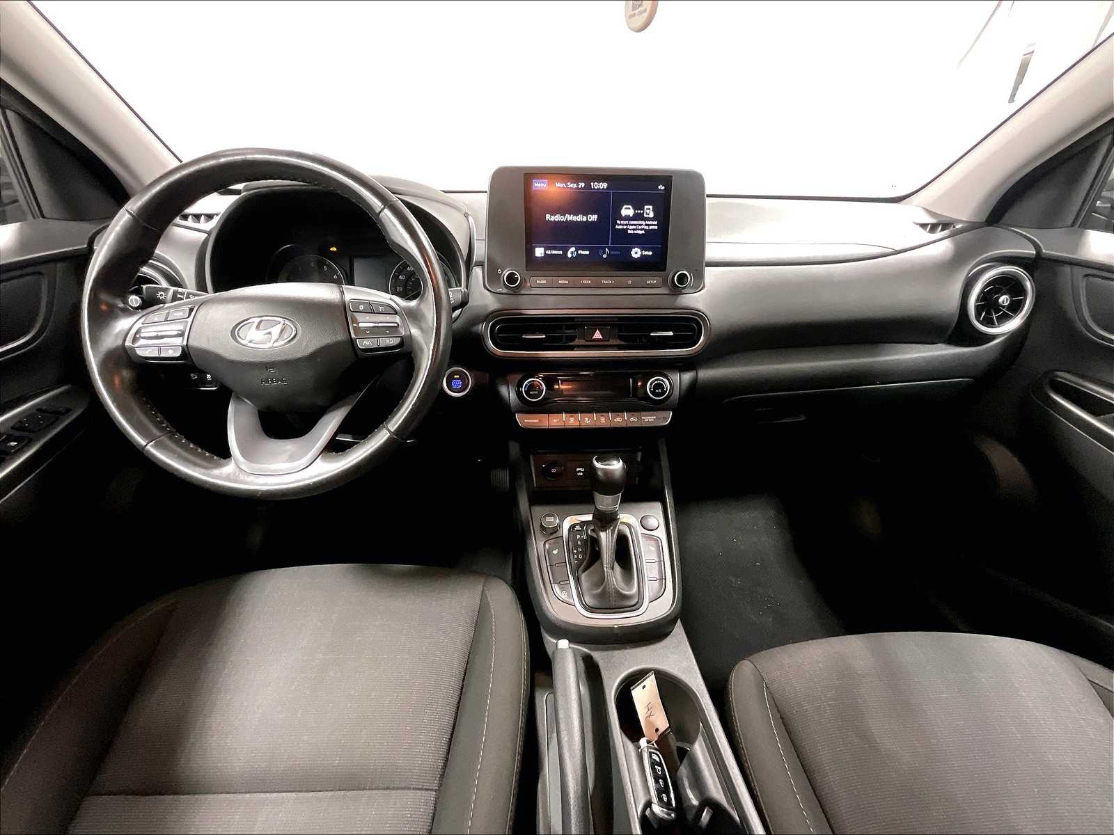 2022 Hyundai Kona SEL - Photo 21