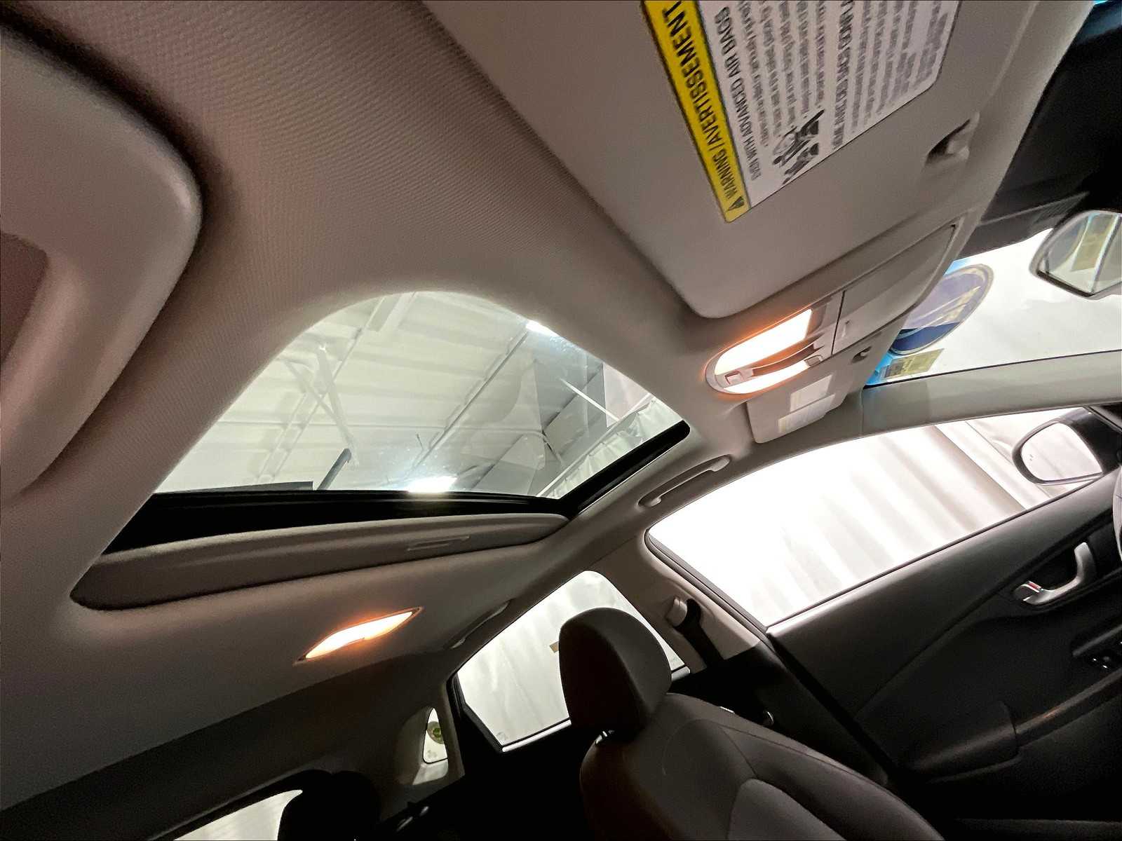 2022 Hyundai Kona SEL - Photo 22