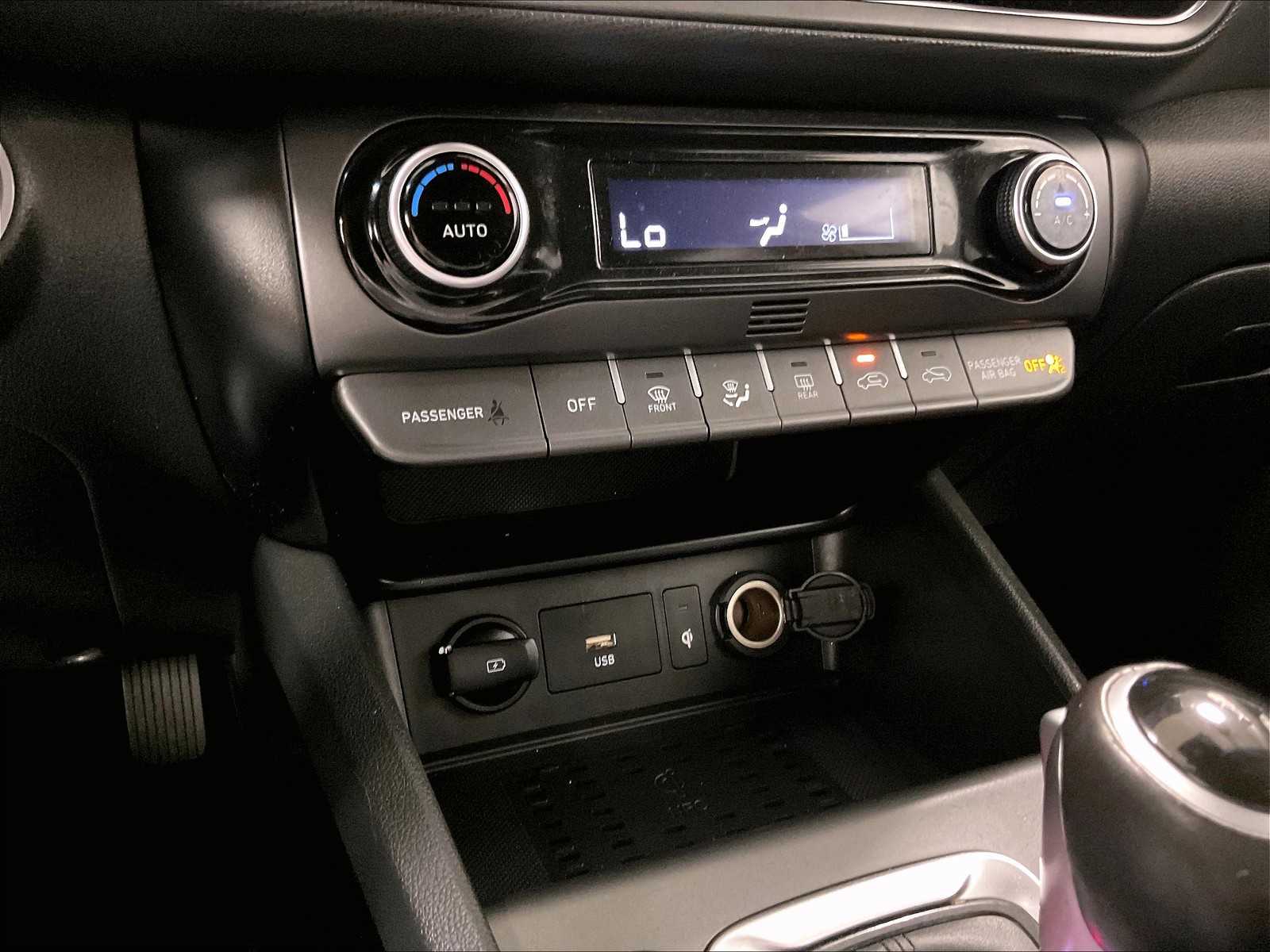 2022 Hyundai Kona SEL - Photo 26