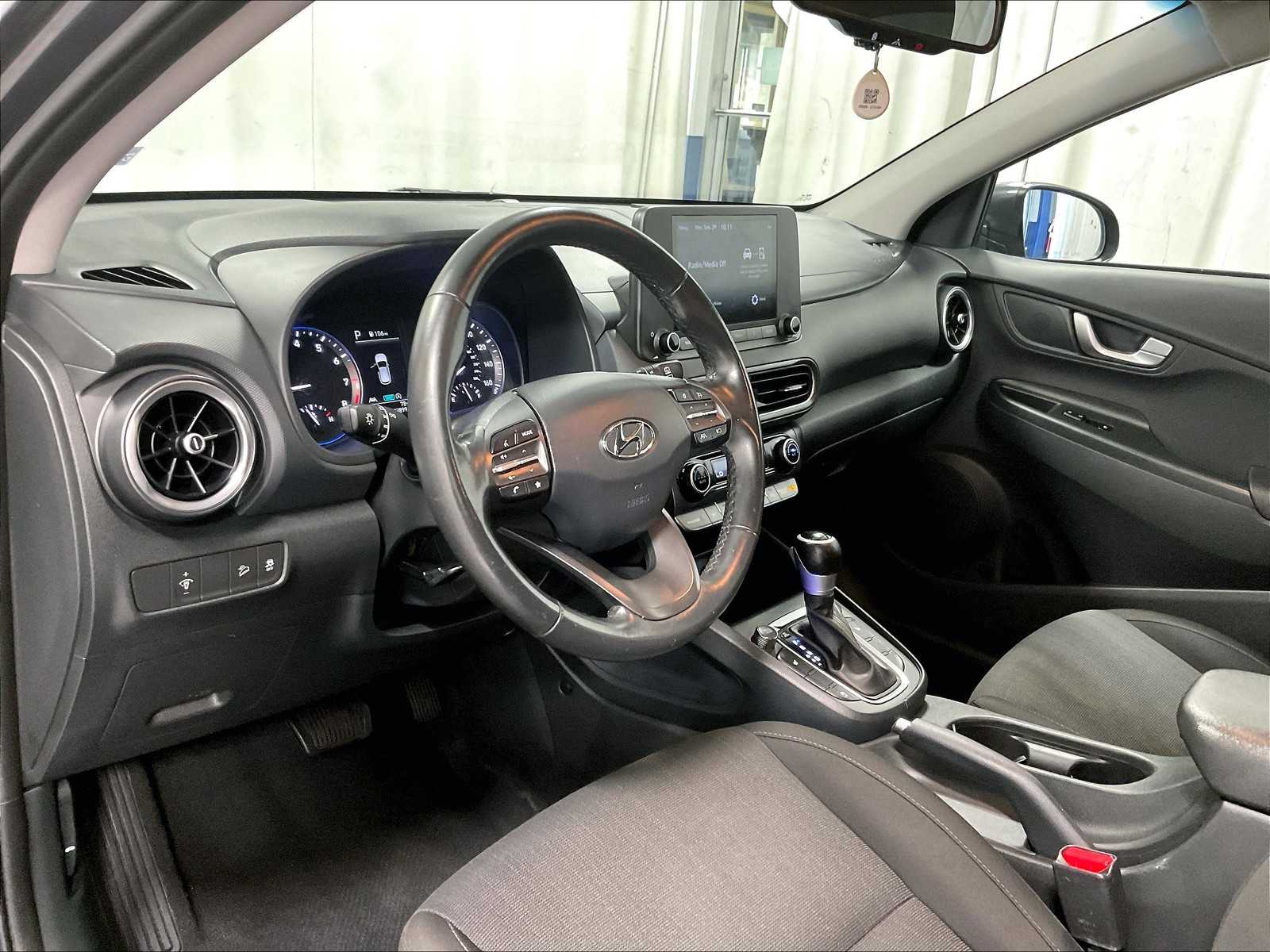 2022 Hyundai Kona SEL - Photo 8