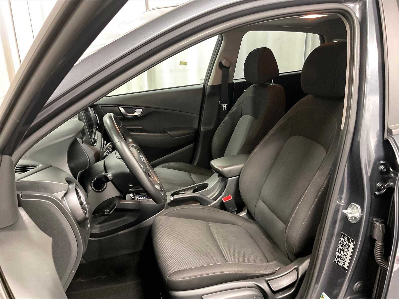 2022 Hyundai Kona SEL - Photo 10