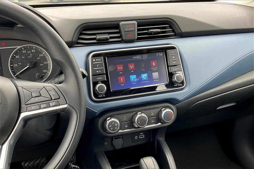 2025 Nissan Versa 1.6 SV - Photo 13