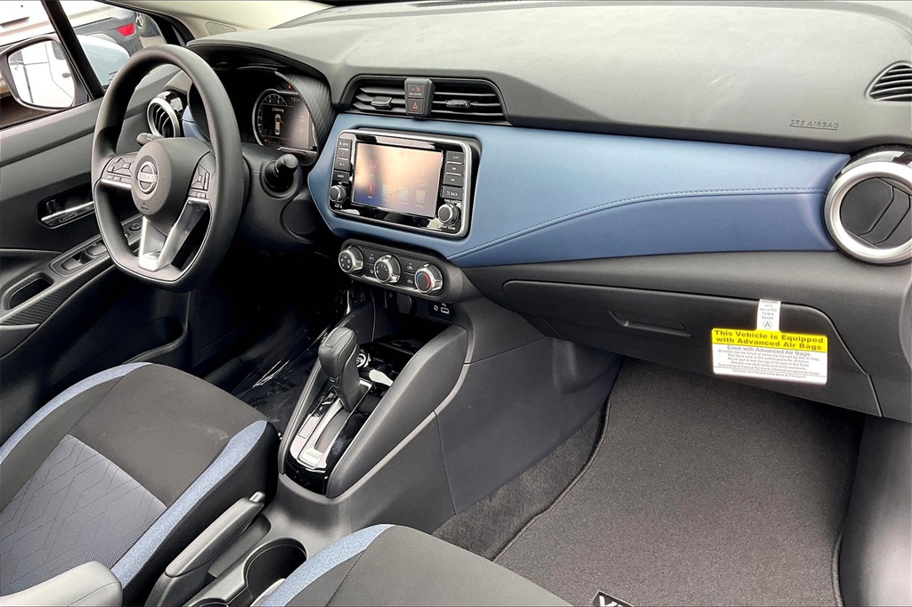2025 Nissan Versa 1.6 SV - Photo 10