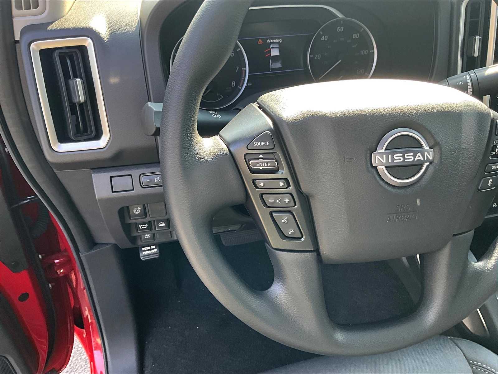 2025 Nissan Frontier SV - Photo 18