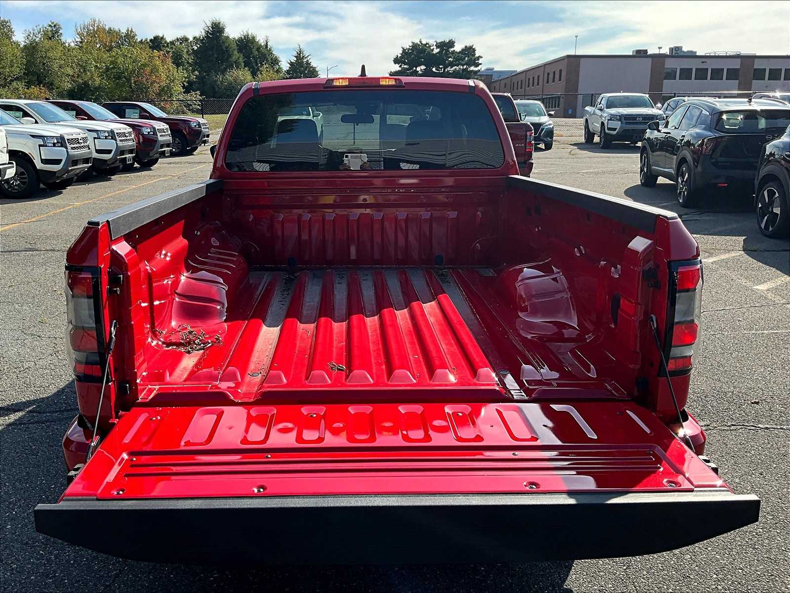 2025 Nissan Frontier SV - Photo 23