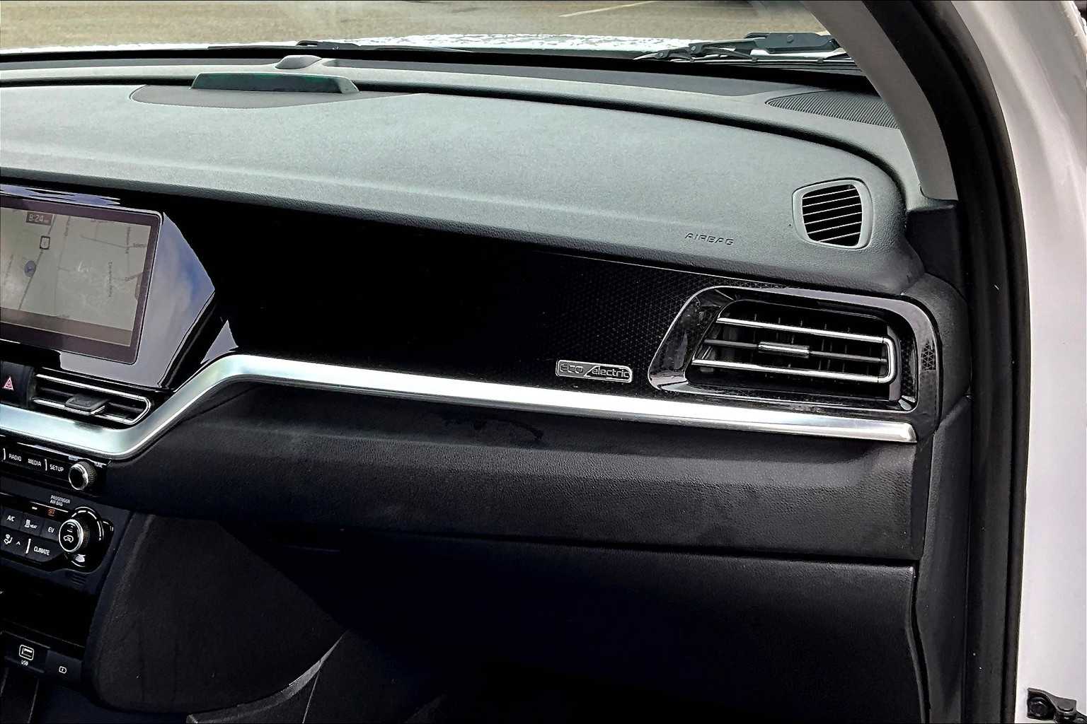 2022 Kia Niro EV EX Premium - Photo 13
