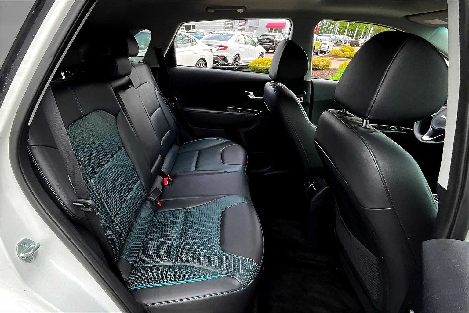 2022 Kia Niro EV EX Premium - Photo 16