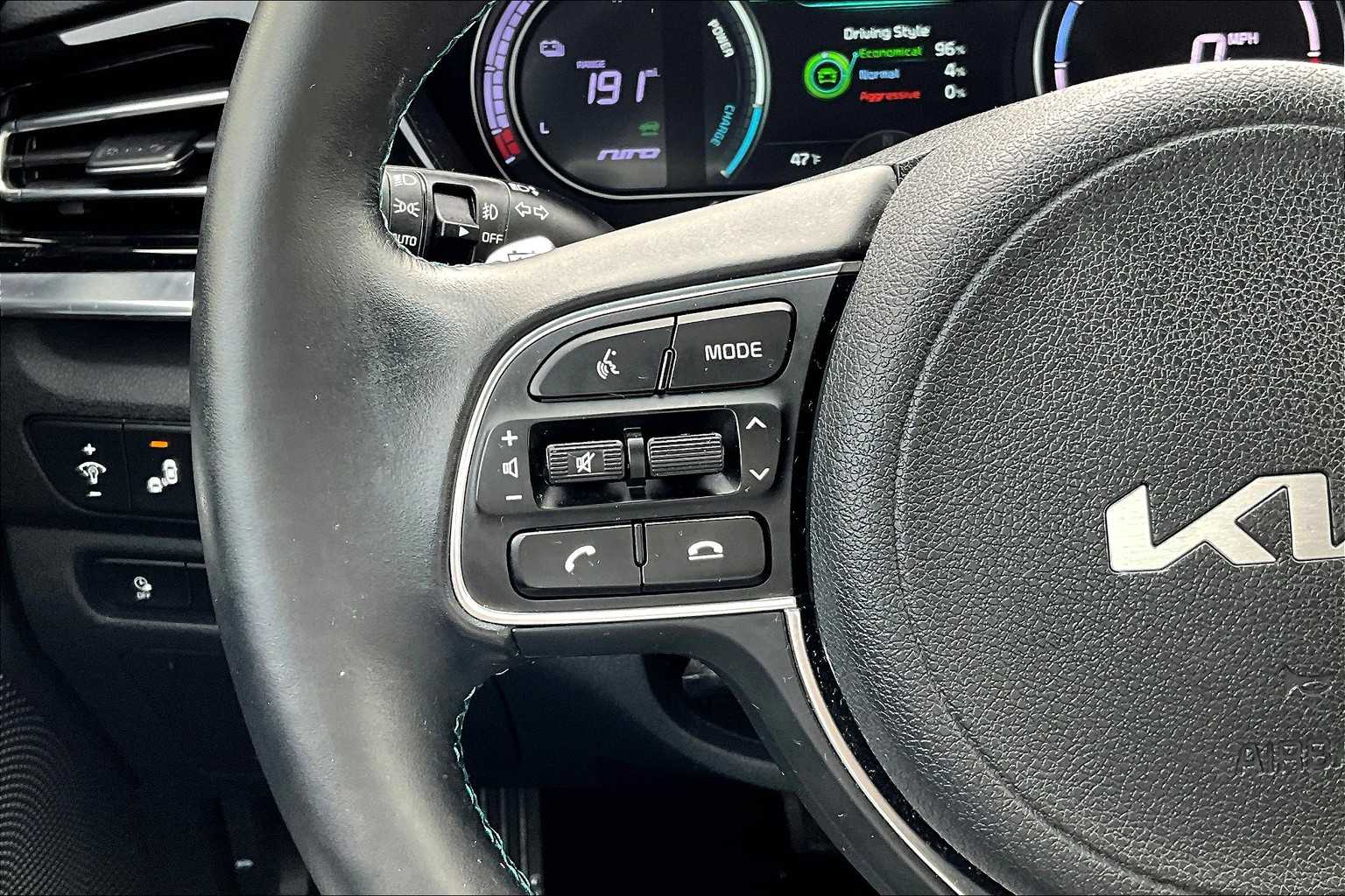 2022 Kia Niro EV EX Premium - Photo 23
