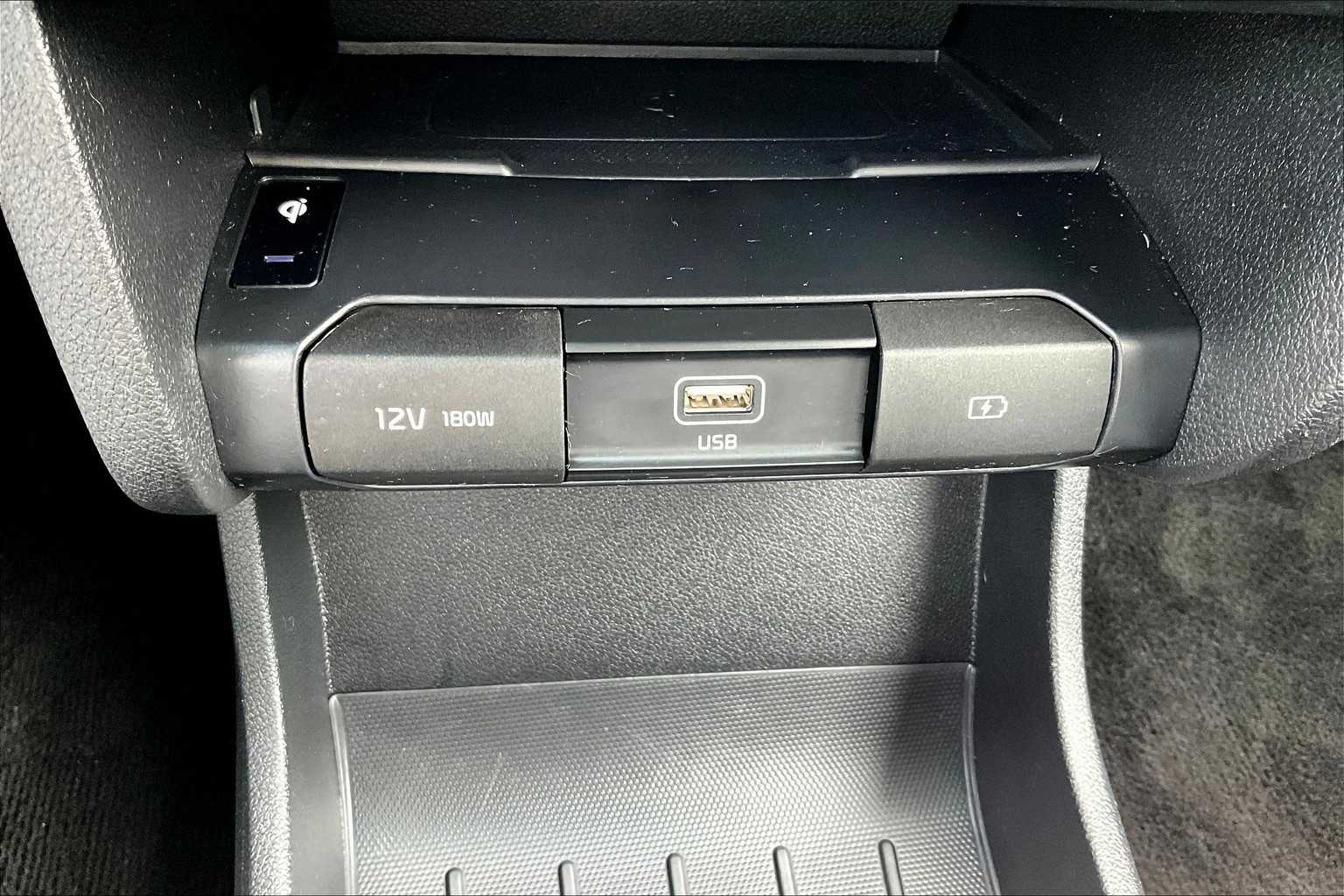 2022 Kia Niro EV EX Premium - Photo 26