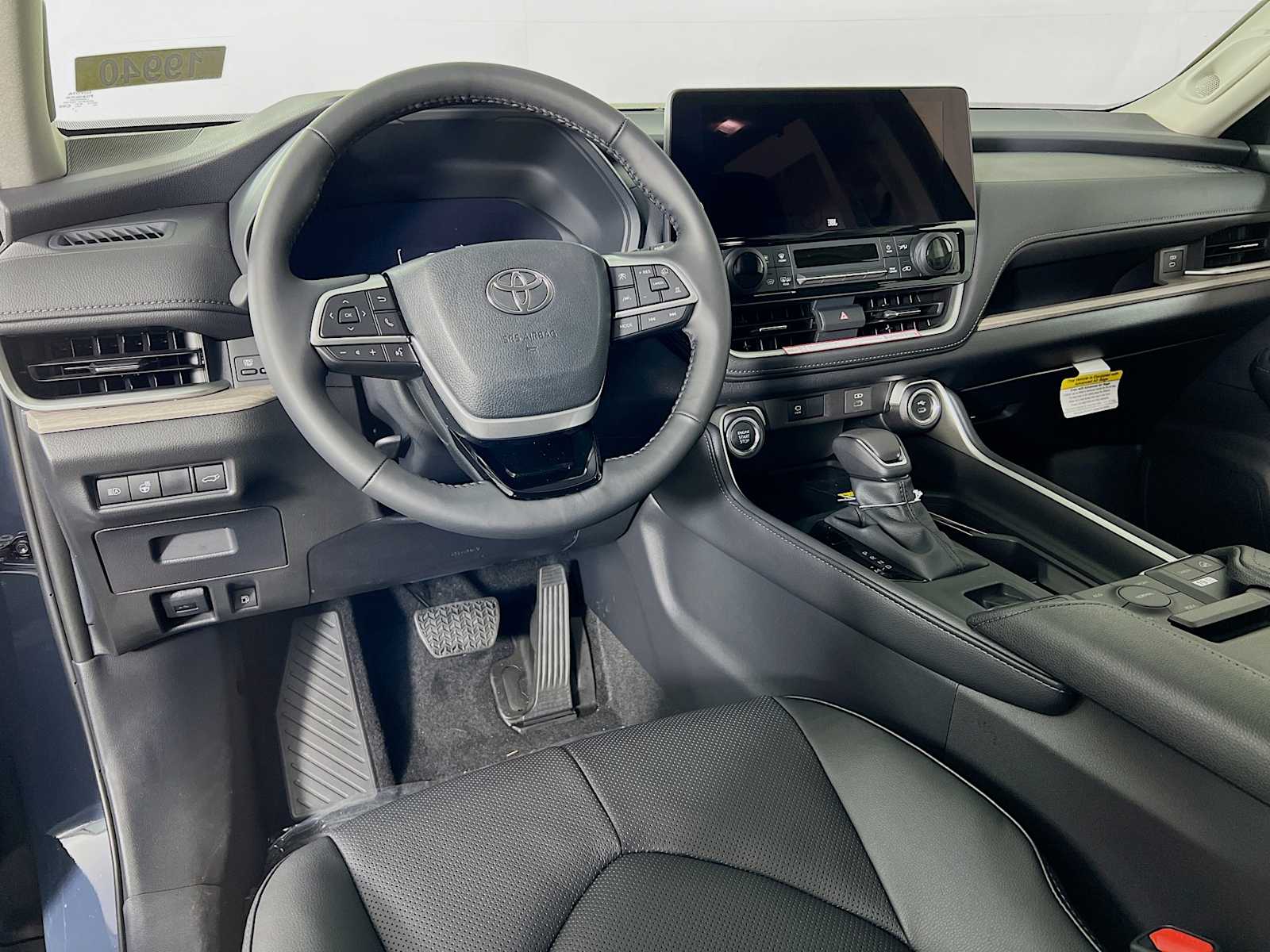 2025 Toyota Grand Highlander Limited - Photo 6