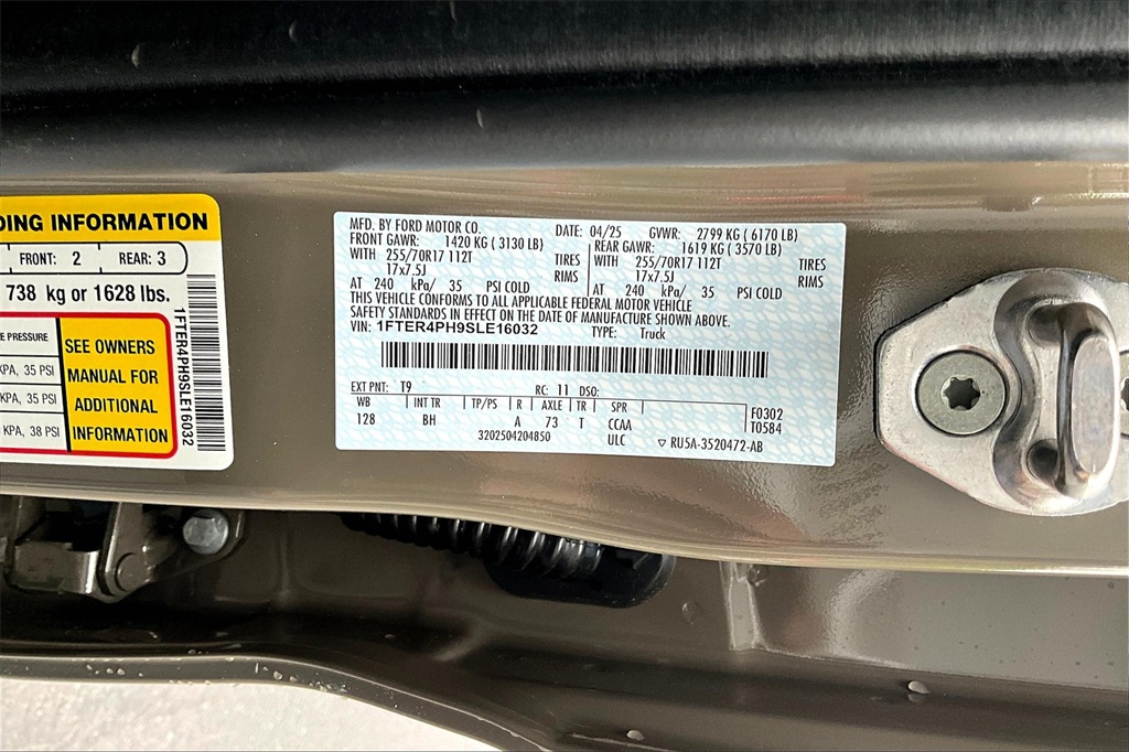 2025 Ford Ranger XL - Photo 11