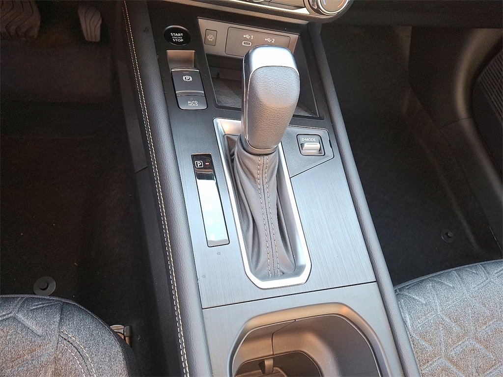 2025 Nissan Kicks SV - Photo 11