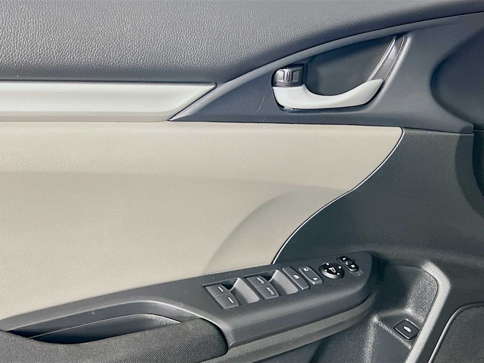 2020 Honda Civic LX - Photo 17