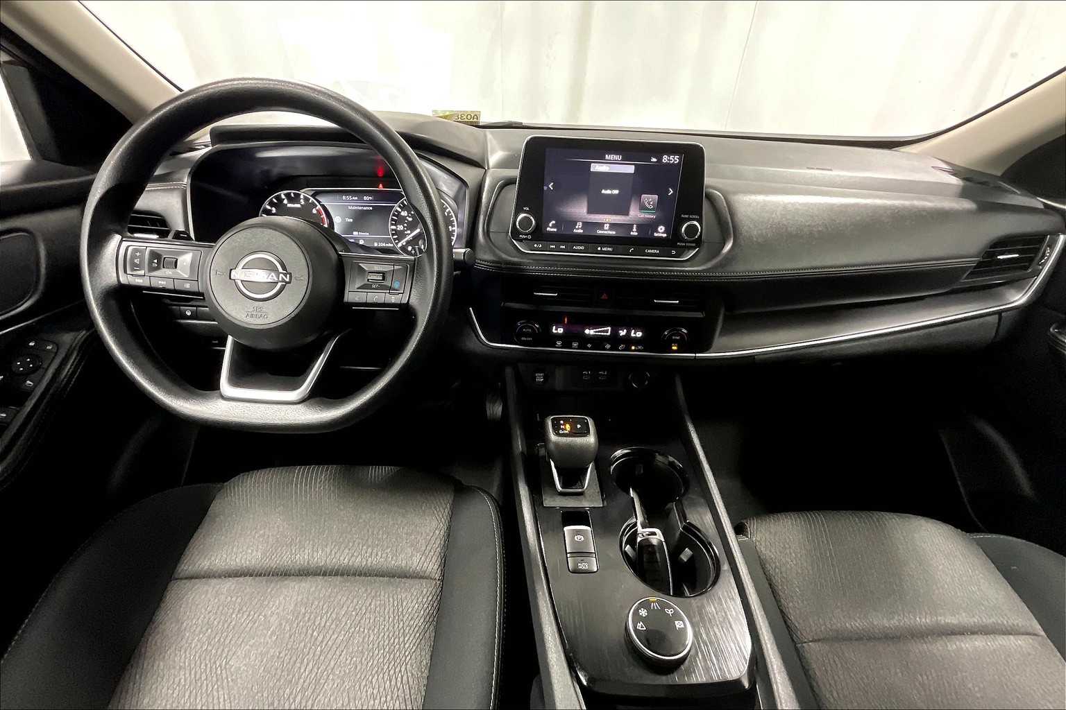 2024 Nissan Rogue SV - Photo 21