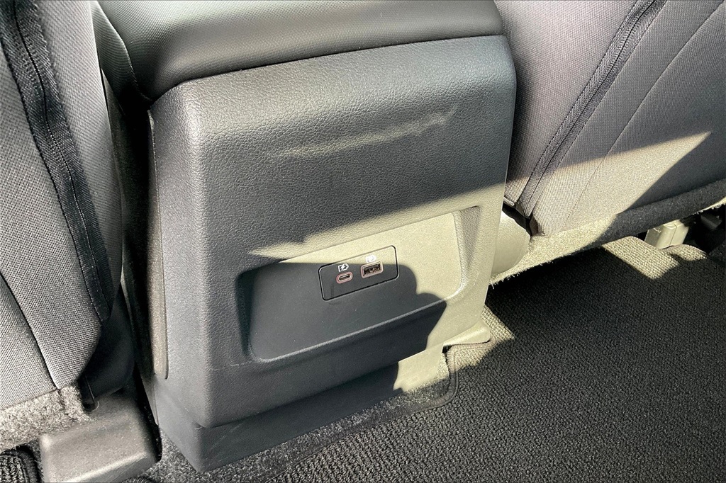 2022 Nissan Frontier SV - Photo 25