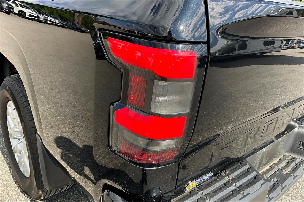 2022 Nissan Frontier SV - Photo 30