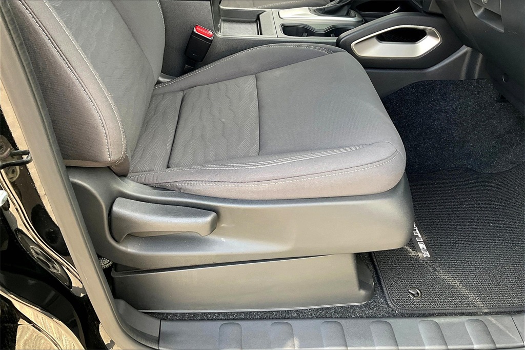2022 Nissan Frontier SV - Photo 34