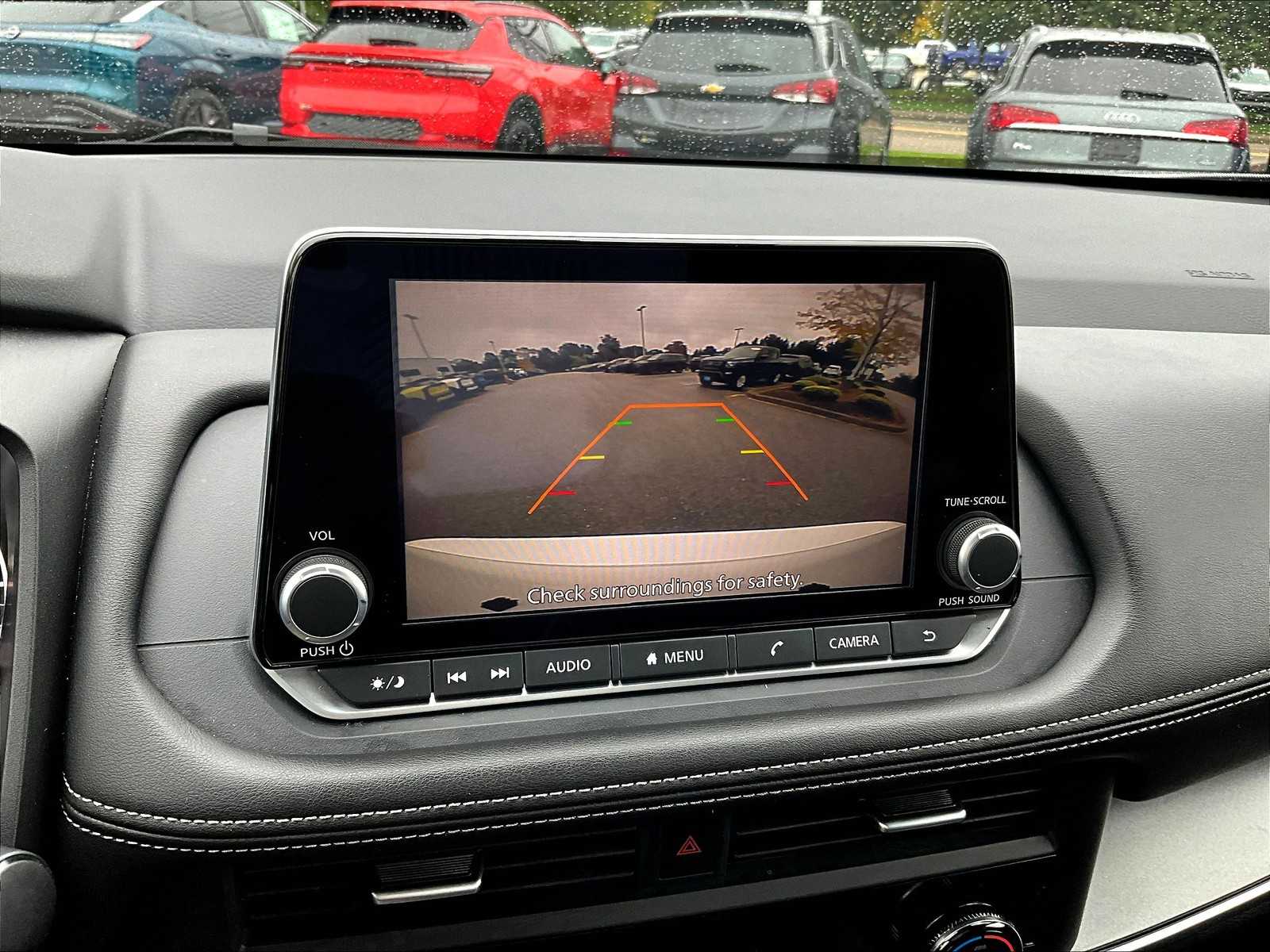 2025 Nissan Rogue SV - Photo 19