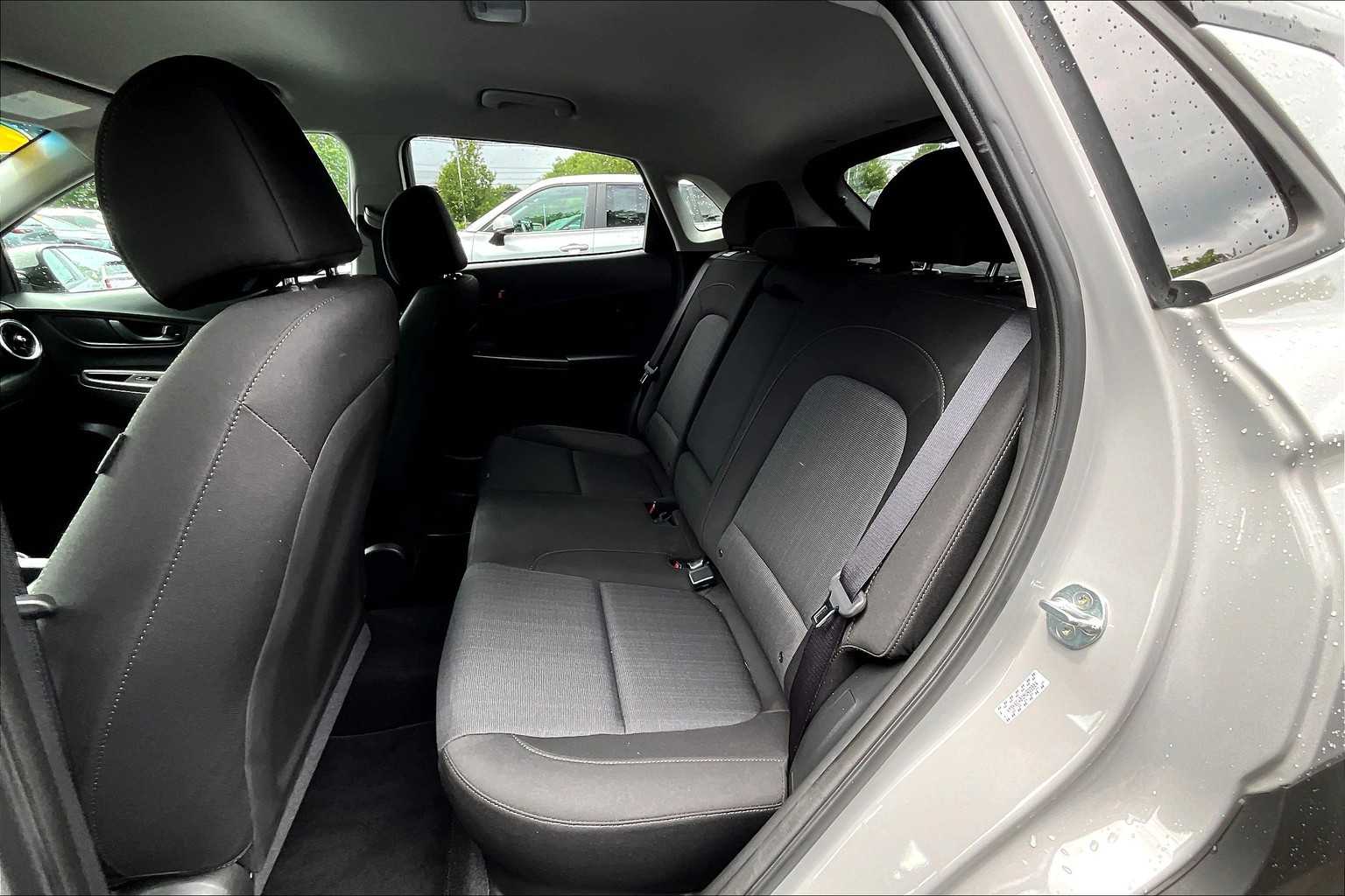 2022 Hyundai Kona SEL - Photo 15