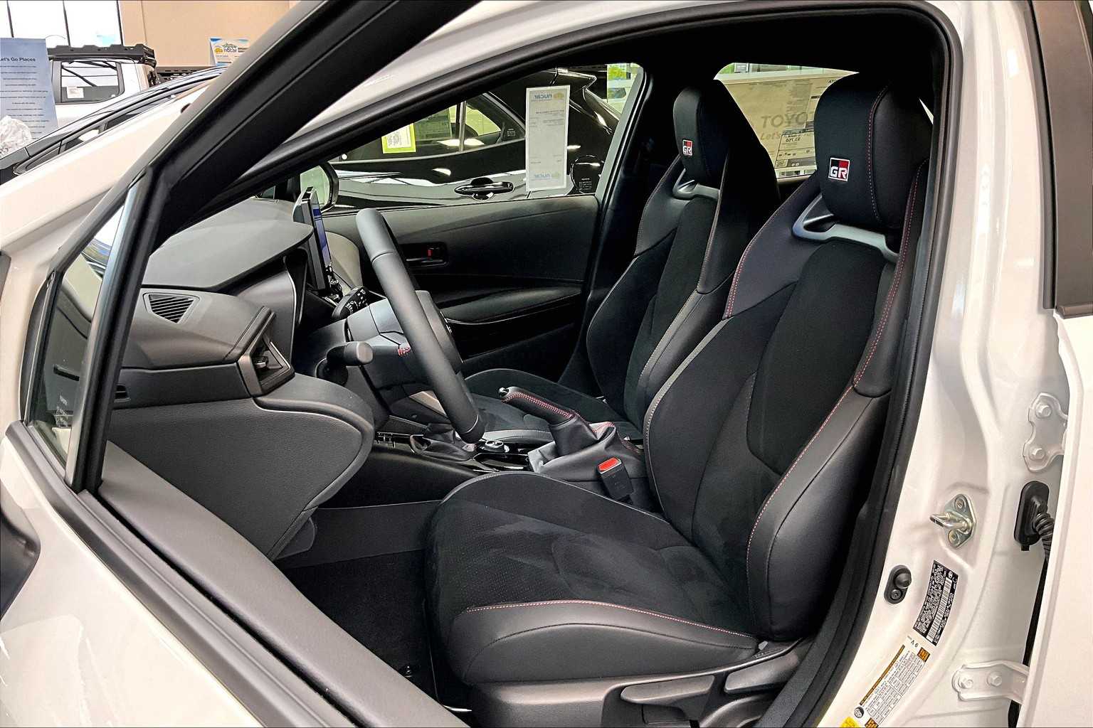 2025 Toyota GR Corolla Premium Plus - Photo 11