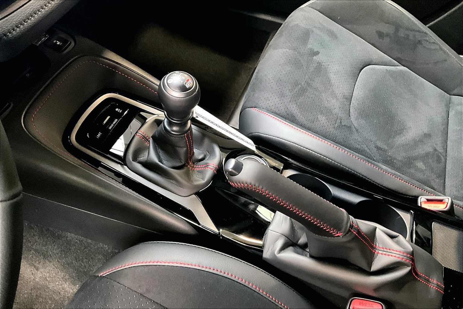 2025 Toyota GR Corolla Premium Plus - Photo 14