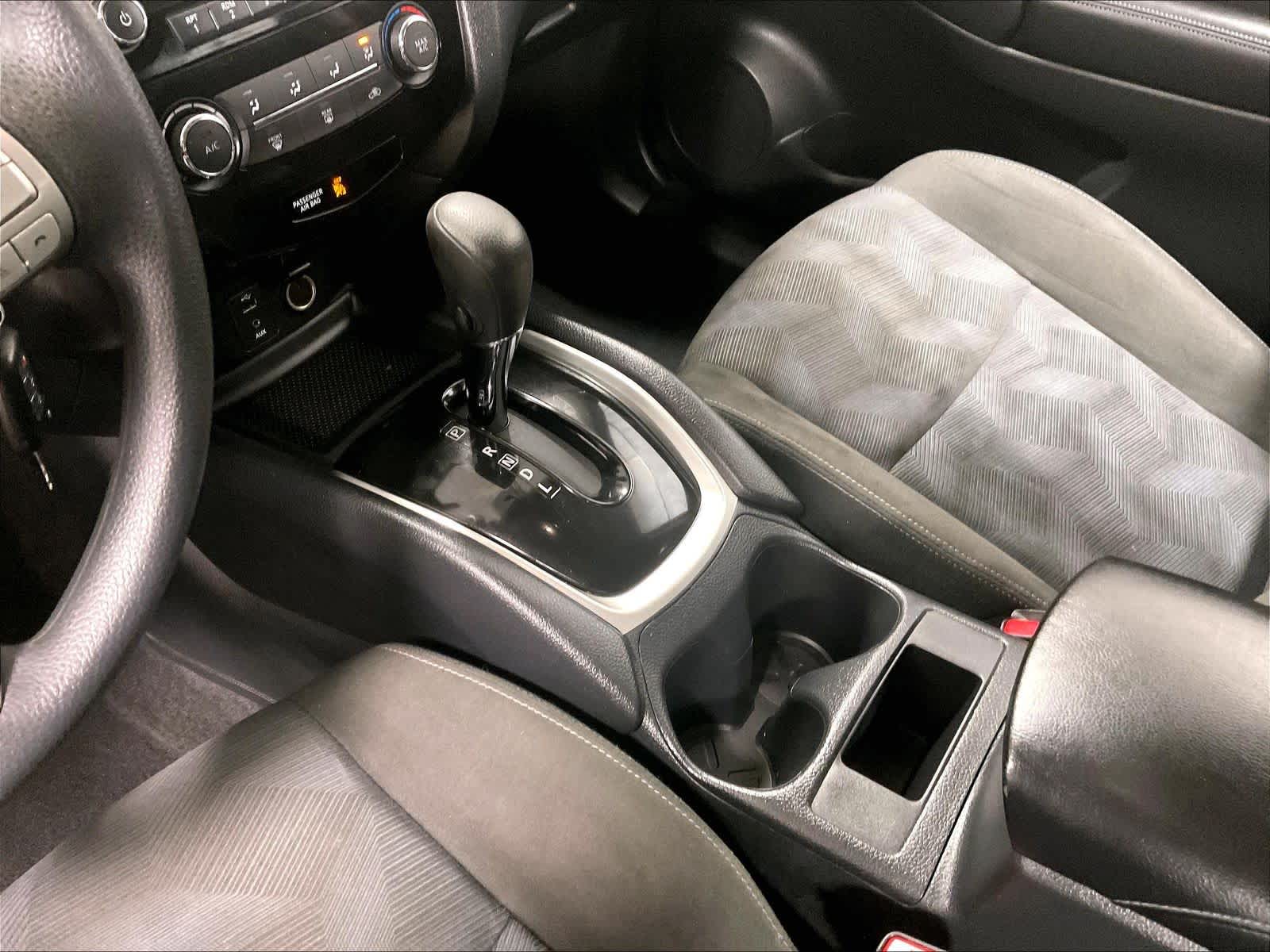 2015 Nissan Rogue S - Photo 19