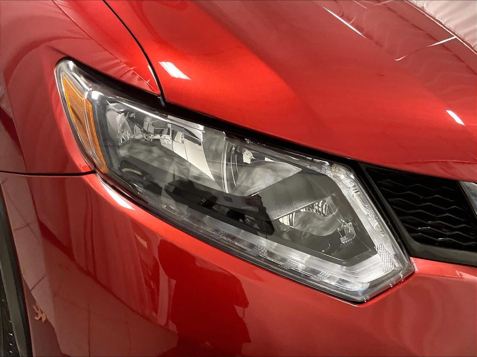 2015 Nissan Rogue S - Photo 31