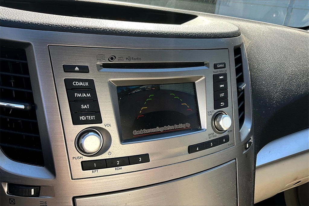 2014 Subaru Outback 2.5i Premium - Photo 19