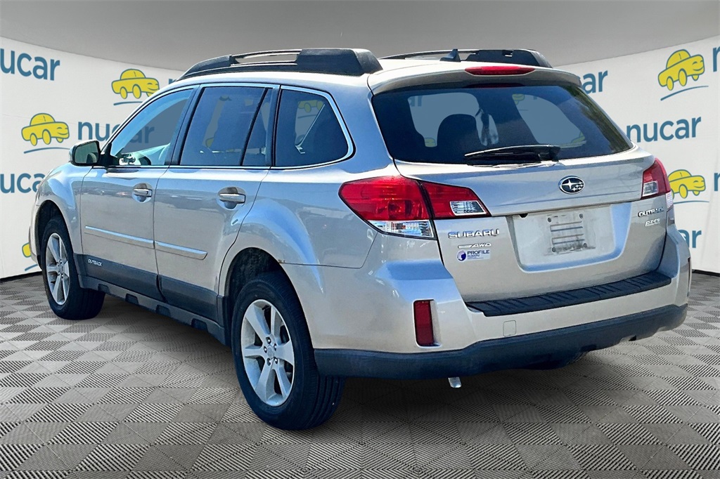 2014 Subaru Outback 2.5i Premium - Photo 4