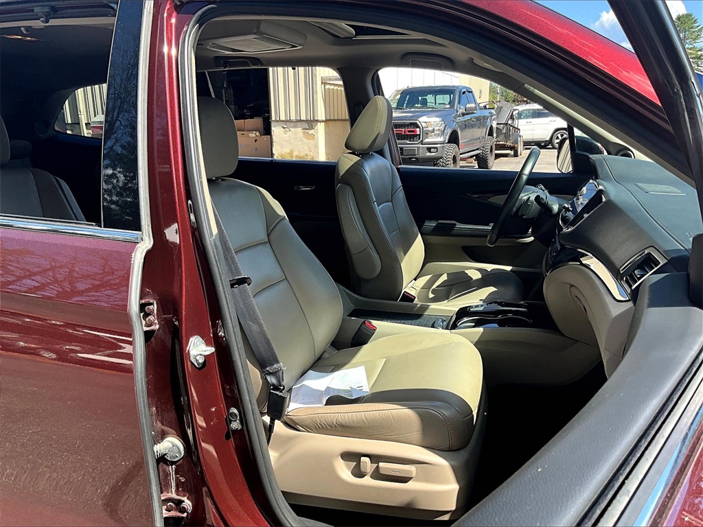 2021 Honda Pilot Touring - Photo 11